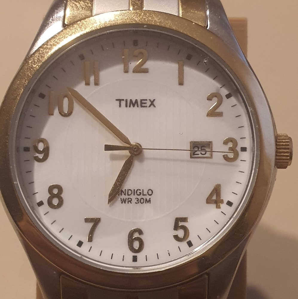 10/$20 Timex Indiglo T2N851 Silver/Goldtone Stainless Steel Men's Watch w/Date